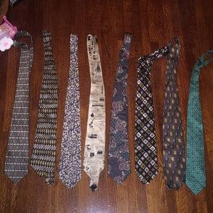 Set of ties different brands in good condition